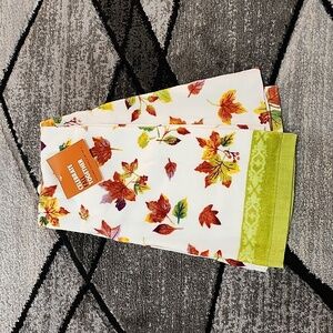 CELEBRATE FALL TOGETHER FALL LEAVES DESIGN SET-OF-2 TOWELS